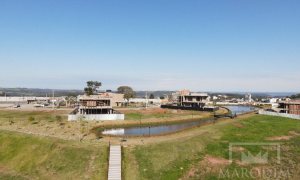 Terreno com 424m², Nao suíte, no bairro Rodovia ERS 324 em Marau