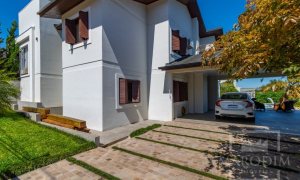 Casa com 260m², 3 dormitórios, Sim suíte, 4 vagas, no bairro Jardim  América em Marau