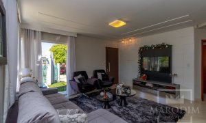 Casa com 260m², 3 dormitórios, Sim suíte, 4 vagas, no bairro Jardim  América em Marau