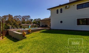 Casa com 260m², 3 dormitórios, Sim suíte, 4 vagas, no bairro Jardim  América em Marau