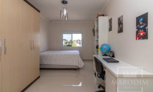 Prédio Comercial com 713m², Nao suíte, no bairro Centro em Marau