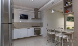 Prédio Comercial com 713m², Nao suíte, no bairro Centro em Marau