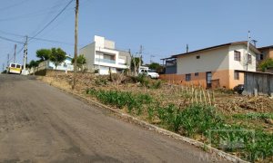 Terreno com 287m², Nao suíte, no bairro Santo Expedito em Marau