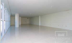 Salas/Conjuntos com 98m², Nao suíte, no bairro Centro em Marau