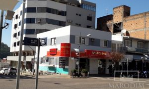 Salas/Conjuntos com 168m², Nao suíte, no bairro Centro em Marau