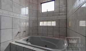 Apartamento com 267m², 3 dormitórios, Nao suíte, 1 vaga, no bairro Centro em Marau