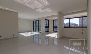 Apartamento com 157m², 3 dormitórios, Sim suíte, 1 vaga, no bairro Centro em Marau