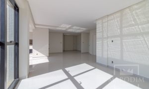 Apartamento com 157m², 3 dormitórios, Sim suíte, 1 vaga, no bairro Centro em Marau