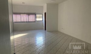 Salas/Conjuntos com 52m², Nao suíte, no bairro Centro em Marau