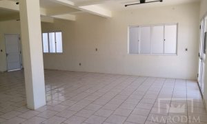Salas/Conjuntos com 91m², Nao suíte, no bairro Santa Helena em Marau