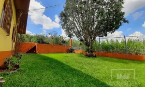 Casa com 300m², 3 dormitórios, Nao suíte, 3 vagas, no bairro Borges de Medeiros em Marau