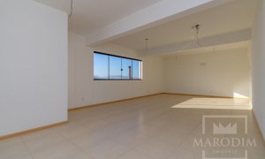 Salas/Conjuntos com 69m², Nao suíte, no bairro Centro em Marau