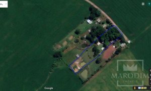 Sítio com 6050m², 3 dormitórios, Nao suíte, no bairro Interior em Marau