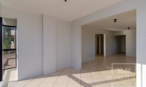Apartamento com 111m², 3 dormitórios, Nao suíte, 1 vaga, no bairro Centro em Marau