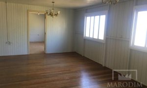 Casa com 210m², 6 dormitórios, Nao suíte, 2 vagas, no bairro Santa Lúcia em Marau