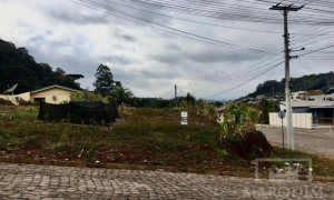 Terreno com 393m², Nao suíte, no bairro Loteamento Girardi em Marau