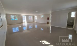 Salas/Conjuntos com 120m², Nao suíte, no bairro Centro em Marau