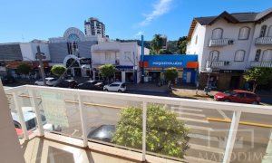 Salas/Conjuntos com 120m², Nao suíte, no bairro Centro em Marau