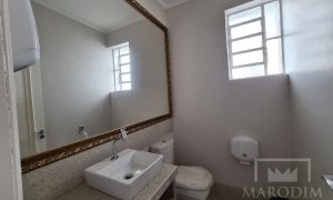 Salas/Conjuntos com 120m², Nao suíte, no bairro Centro em Marau