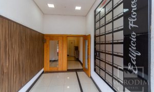 Salas/Conjuntos com 76m², Nao suíte, no bairro Centro em Marau