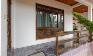 Casa com 250m², 3 dormitórios, Nao suíte, 2 vagas, no bairro Centro em Marau