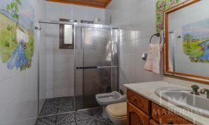 Casa com 250m², 3 dormitórios, Nao suíte, 2 vagas, no bairro Centro em Marau