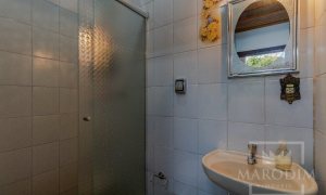 Casa com 250m², 3 dormitórios, Nao suíte, 2 vagas, no bairro Centro em Marau