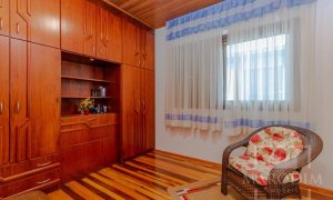 Casa com 250m², 3 dormitórios, Nao suíte, 2 vagas, no bairro Centro em Marau