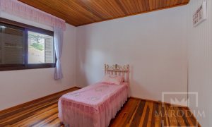 Casa com 250m², 3 dormitórios, Nao suíte, 2 vagas, no bairro Centro em Marau