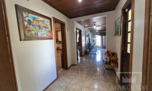 Casa com 153m², 3 dormitórios, Nao suíte, 1 vaga, no bairro Alberto Borella em Marau