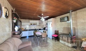 Casa com 153m², 3 dormitórios, Nao suíte, 1 vaga, no bairro Alberto Borella em Marau