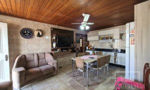 Casa com 153m², 3 dormitórios, Nao suíte, 1 vaga, no bairro Alberto Borella em Marau