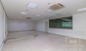 Salas/Conjuntos com 750m², Nao suíte, no bairro Centro em Marau