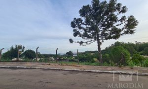 Terreno com 690m², Nao suíte, no bairro Borges de Medeiros em Marau