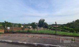 Terreno com 690m², Nao suíte, no bairro Borges de Medeiros em Marau