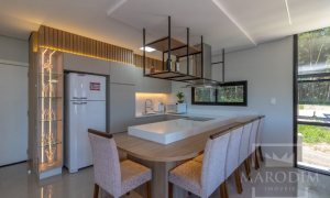 Casa com 269m², 3 dormitórios, Sim suíte, 2 vagas, no bairro Loteamento Santin em Marau