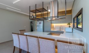 Casa com 269m², 3 dormitórios, Sim suíte, 2 vagas, no bairro Loteamento Santin em Marau