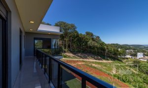 Casa com 269m², 3 dormitórios, Sim suíte, 2 vagas, no bairro Loteamento Santin em Marau