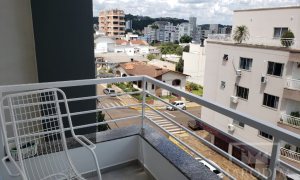 Apartamento com 76m², 2 dormitórios, Nao suíte, 1 vaga, no bairro Centro em Marau