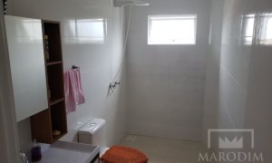 Apartamento com 76m², 2 dormitórios, Nao suíte, 1 vaga, no bairro Centro em Marau
