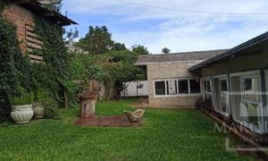 Casa com 261m², 3 dormitórios, Nao suíte, 2 vagas, no bairro Constante Fuga em Marau