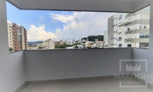 Apartamento com 112m², 2 dormitórios, Nao suíte, 1 vaga, no bairro Centro em Marau