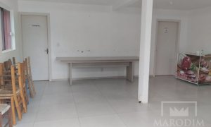 Salas/Conjuntos com 150m², Nao suíte, no bairro Interior em Marau