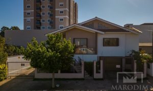 Casa com 290m², 4 dormitórios, Sim suíte, 5 vagas, no bairro Jardim  América em Marau