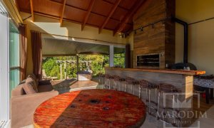 Sítio com 12000m², 1 dormitório, Nao suíte, no bairro Interior em Marau