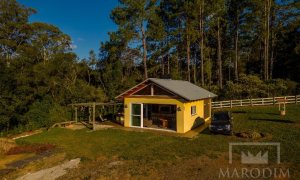 Sítio com 12000m², 1 dormitório, Nao suíte, no bairro Interior em Marau