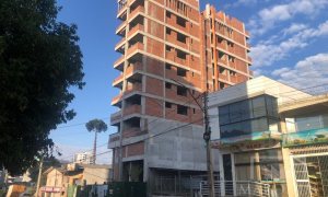 Apartamento com 155m², 3 dormitórios, Nao suíte, 1 vaga, no bairro Centro em Marau