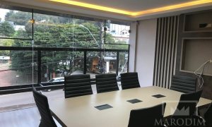 Salas/Conjuntos com 186m², Nao suíte, no bairro Centro em Marau