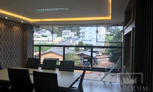 Salas/Conjuntos com 186m², Nao suíte, no bairro Centro em Marau