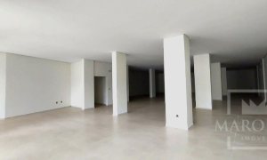 Salas/Conjuntos com 319m², Nao suíte, no bairro Centro em Marau